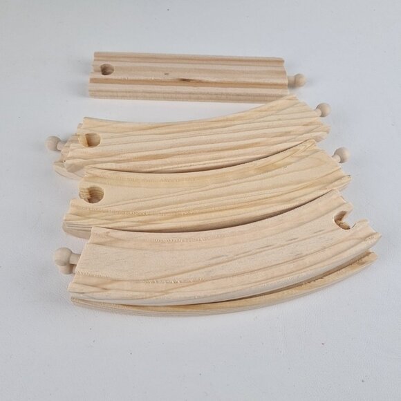 Thomas Wooden Railway Roundhouse FOR SALE! - PicClick Lot 64 Wooden Railway \